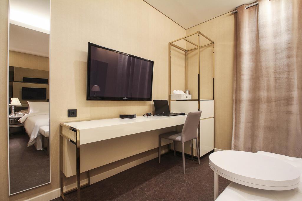 Hotel Cullinan Daechi Seoul Bagian luar foto