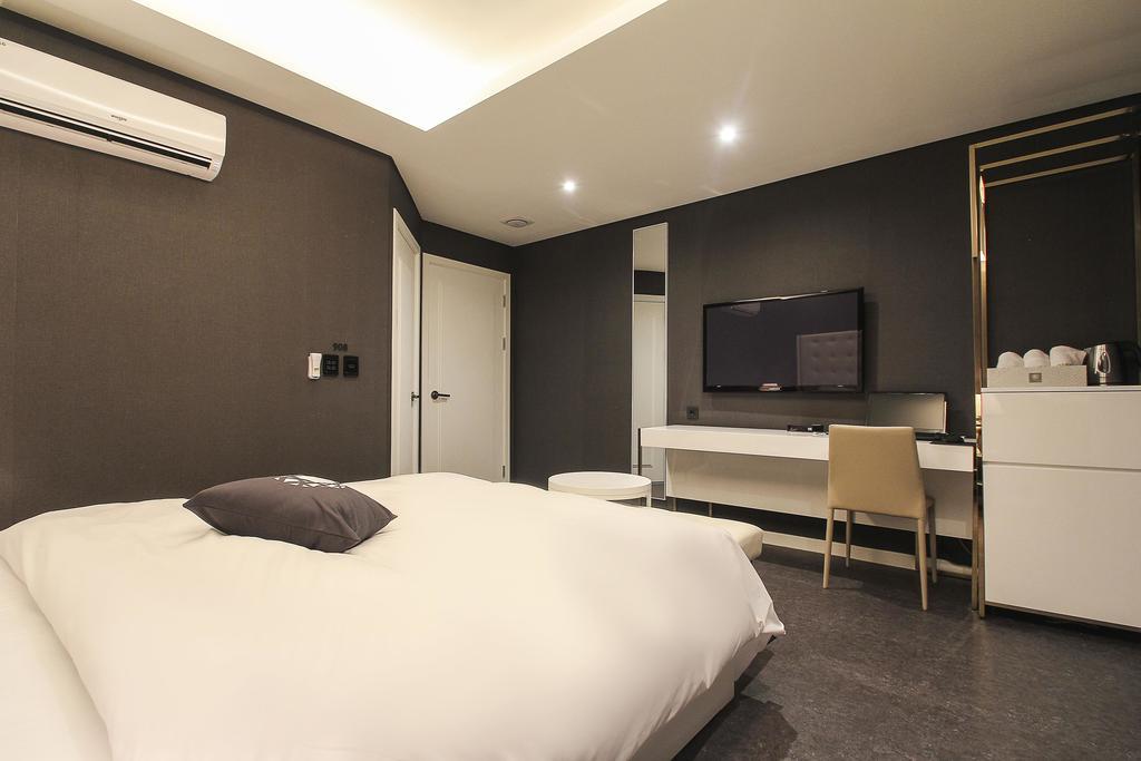 Hotel Cullinan Daechi Seoul Bagian luar foto